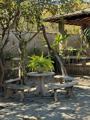 32-inch Smart TV with digital channels, Netflix, streaming services - Alvorecer do Pepê (Lagoa Santa)