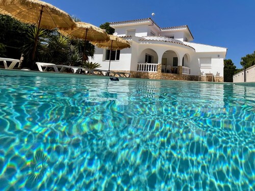 Magnificent villa in Sant Jordi d'Alfama with private pool