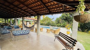 Exclusive Suite | Outdoor dining