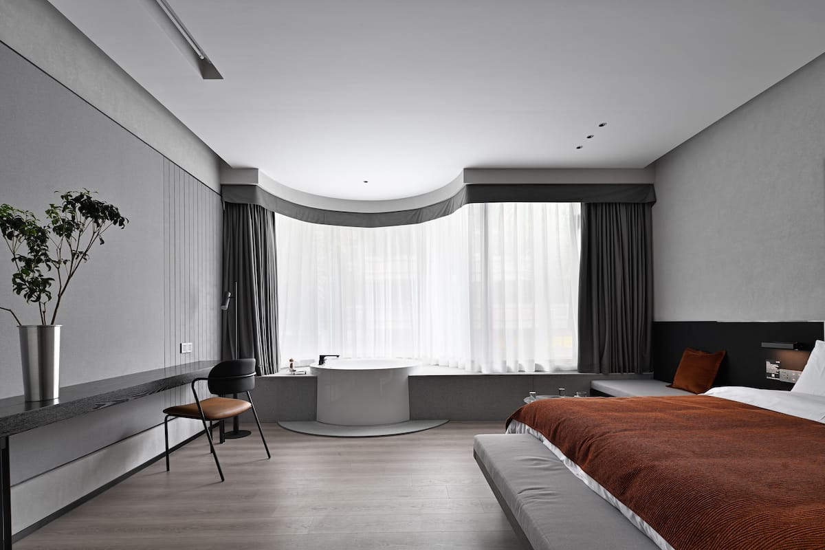 Luxury Double Room | Premium bedding, pillow-top beds, desk, laptop workspace