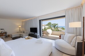 Kamar Deluks | Seprai katun Mesir, seprai premium, minibar, dan brankas