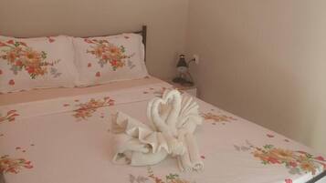Apartment | 1 bedroom, iron/ironing board, free WiFi, bed sheets