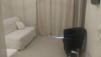Apartment | 1 bedroom, iron/ironing board, free WiFi, bed sheets