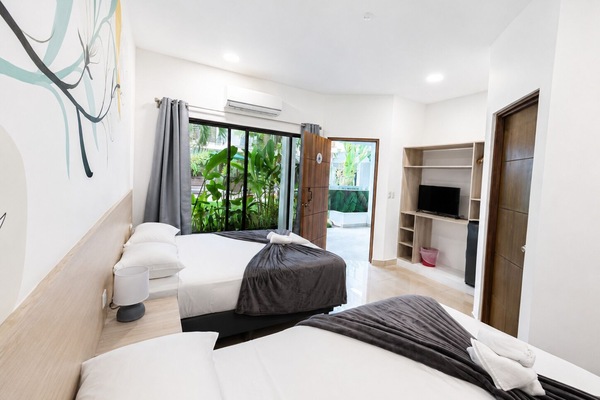Standard Room | Free WiFi, bed sheets