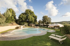 Outdoor pool - 35sqm apartment in the countryside with pool park and riding stables (Scansano)