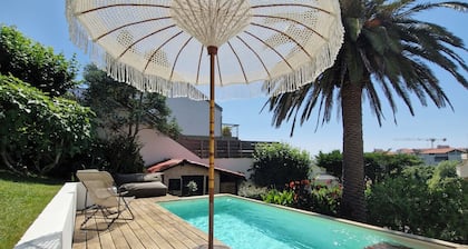 Very pretty 4* listed wooden house in Biarritz with swimming pool