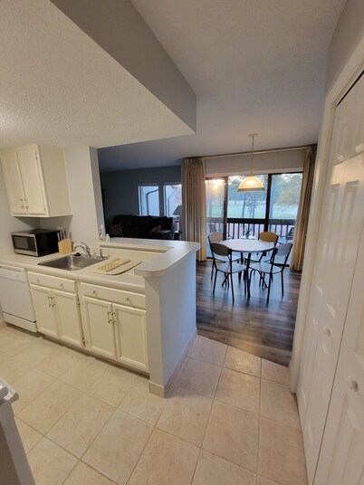 1 BR Condo overlooking 2nd green of Pinehurst #5