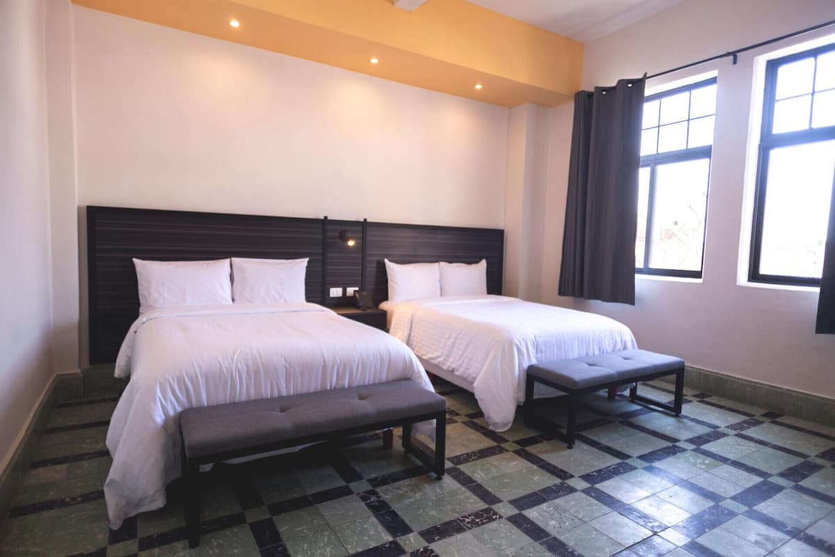 Desk, free WiFi, bed sheets