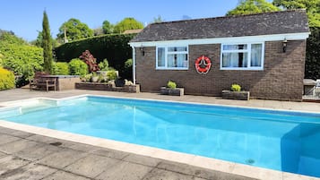 Cottage | Pool | Outdoor pool