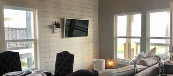 Wedge Wood Cottage on the Bay