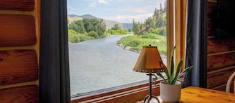 River's Fork Lodge