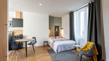 1 Schlafzimmer, Schreibtisch, Bügeleisen/Bügelbrett, kostenloses WLAN