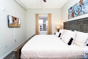2 chambres, fer et planche à repasser, lit parapluie, Wi-Fi gratuit