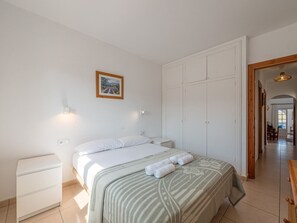 3 habitaciones, wifi gratis y ropa de cama 