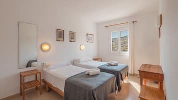 3 dormitorios, wifi gratis, ropa de cama