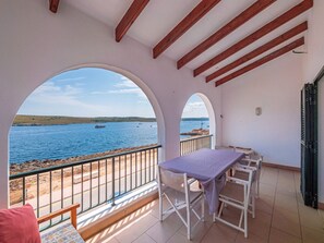 Outdoor dining - Tramontana 115-P1 - Caressing the Mediterranean (Fornells)
