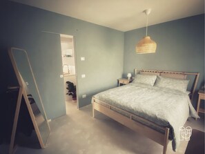 1 bedroom, iron/ironing board, free WiFi, bed sheets