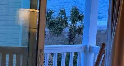 Holidays by the sea B newly renovated 4 bedrooms