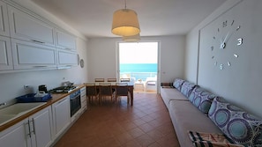 Apartment, 2 Bedrooms, Sea View