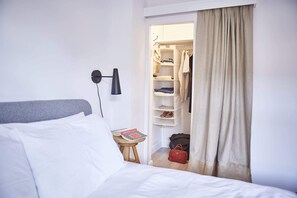 2 bedrooms, laptop workspace, iron/ironing board, WiFi - Sealoft, Aldeburgh (Aldeburgh)