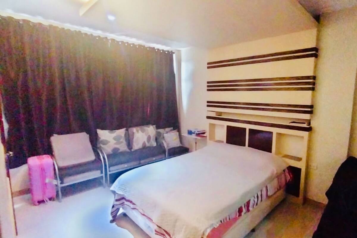 Suite estudio | Wifi gratis y ropa de cama