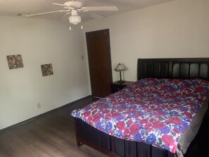 2 quartos, Wi-Fi, roupa de cama