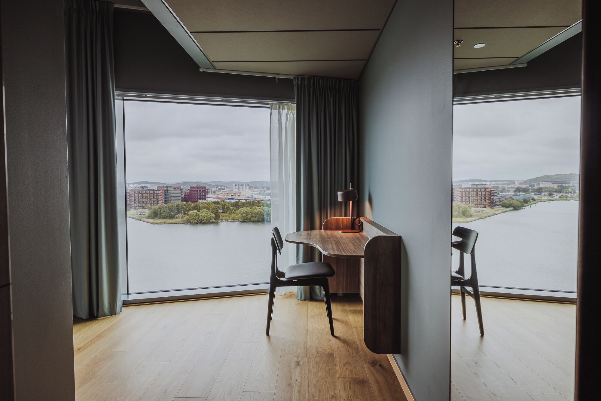 Superior Double Room | Water view