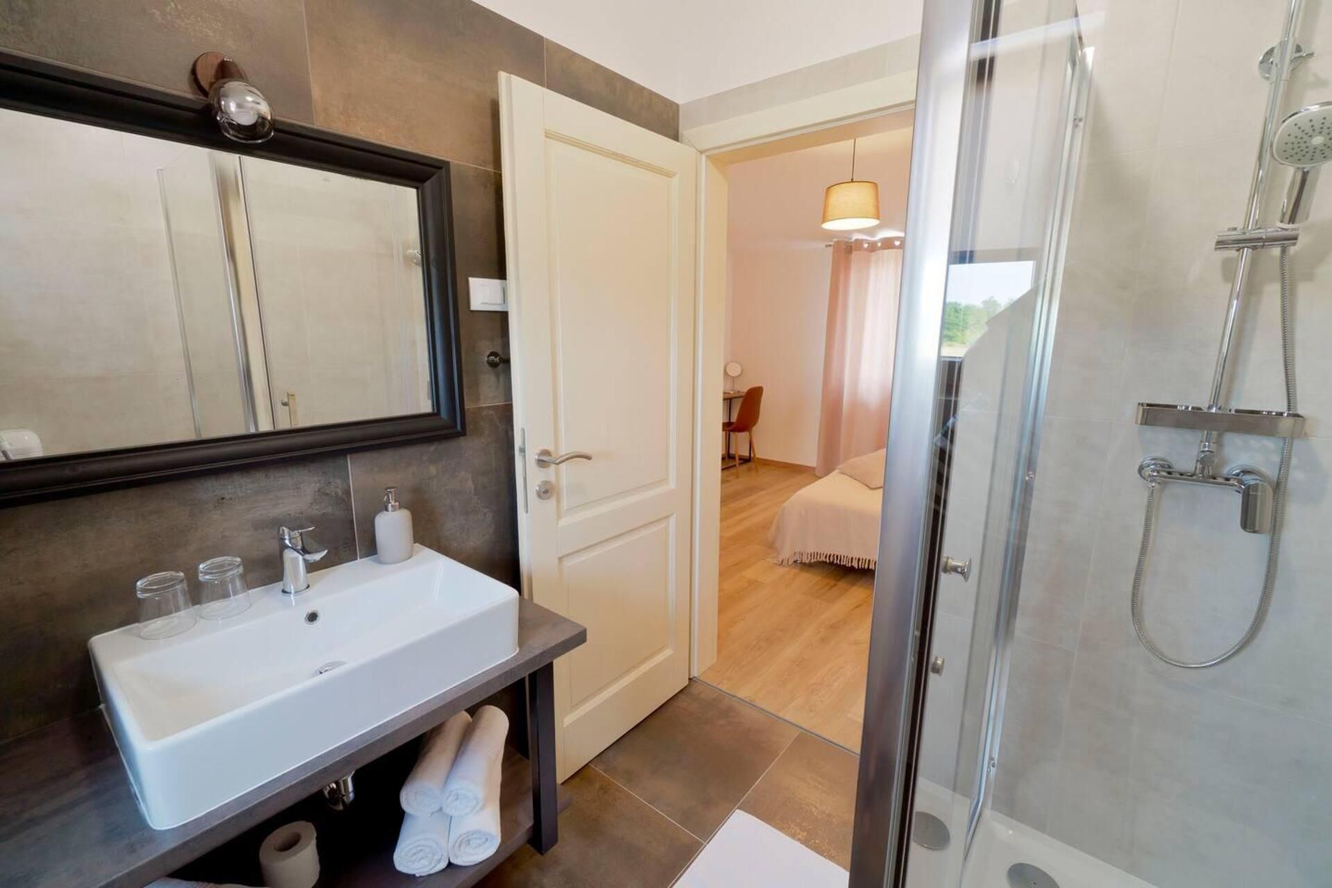 Villa | Bathroom | Shower, deep soaking tub, bidet, towels