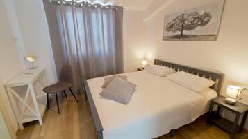 Villa | 3 bedrooms, iron/ironing board, travel crib, free WiFi