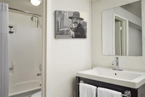 Bathroom - The clarendon (Phoenix)