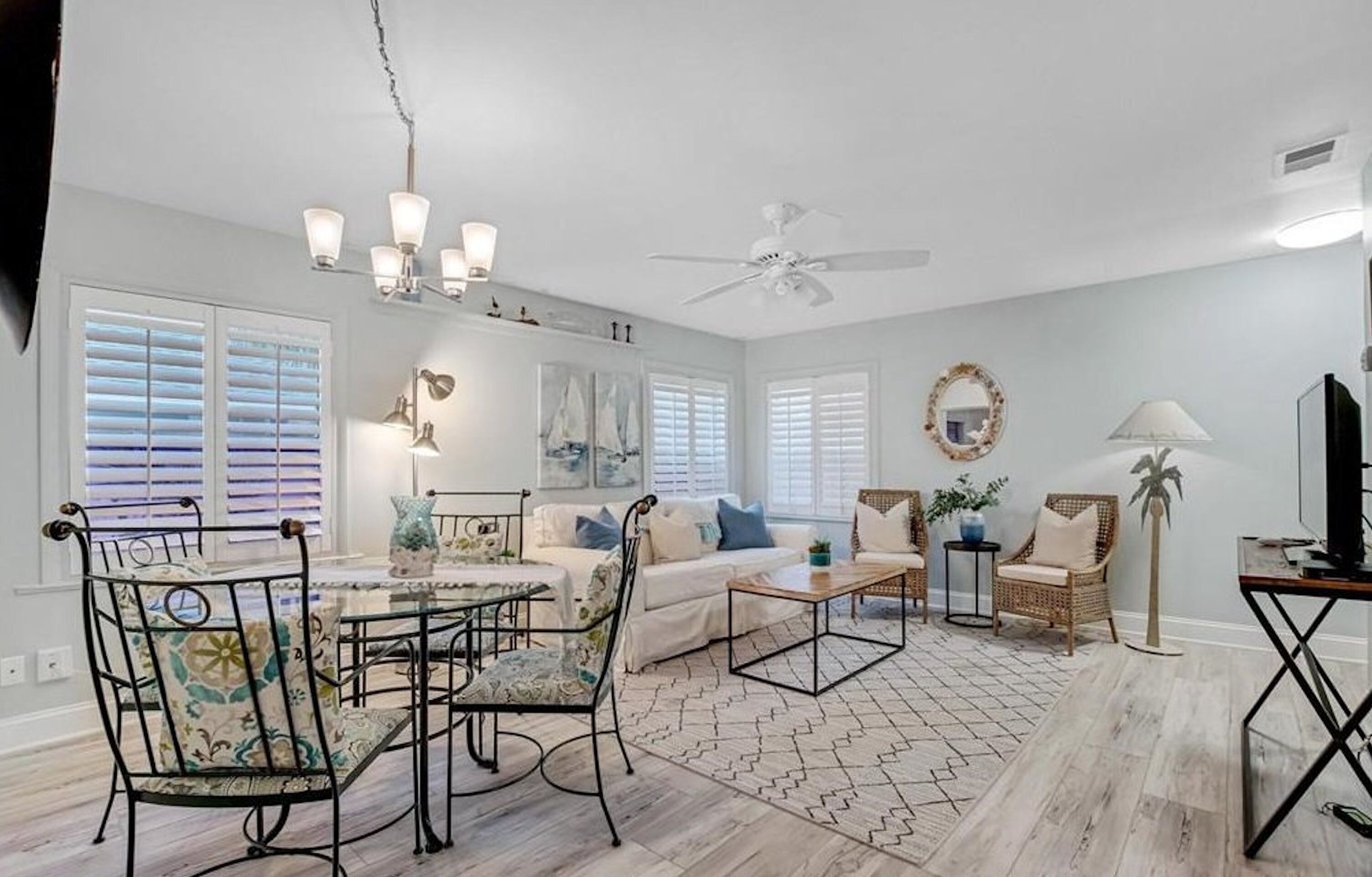 智能電視、書籍