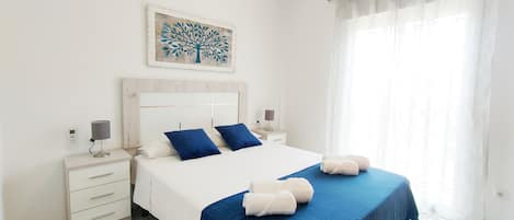 2 bedrooms, iron/ironing board, free WiFi, bed sheets