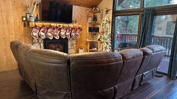 Smart TV, fireplace, video games, DVD player