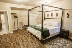 3 Schlafzimmer, Schreibtisch, kostenloses WLAN, Bettwäsche