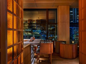 Cocktail bar - AKI Hotel Hong Kong - MGallery Collection (Hong Kong)