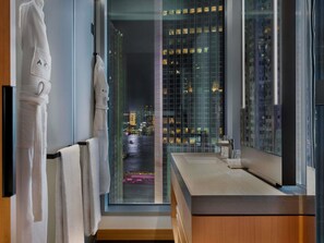 Superior Room, 1 King Bed (Harbourside) | Minibar, in-room safe, free WiFi, bed sheets - AKI Hotel Hong Kong - MGallery Collection (Hong Kong)