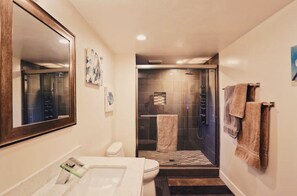 Bathroom - Modern Beach Cottage - Walk to Beach and Downtown (Huntington Beach)