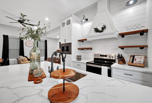 Jesse's Place - Magnolia/Baylor/Downtown Waco