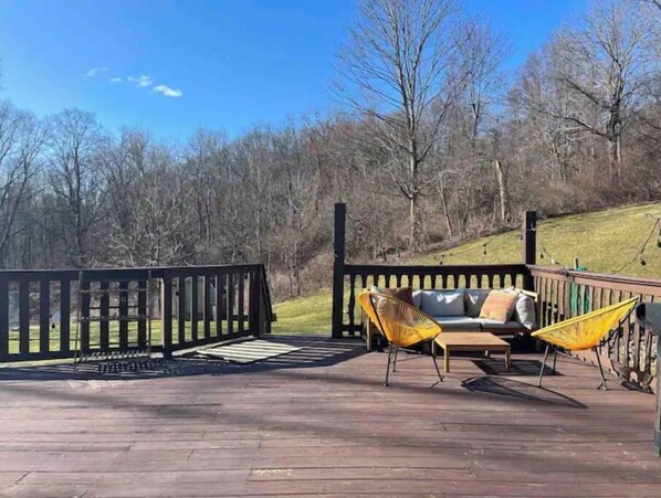 Property grounds - NEW! Huge Catskill Private Getaway ~2 Acres (Catskill)