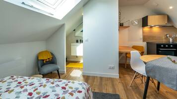 Desk, iron/ironing board, free WiFi, bed sheets