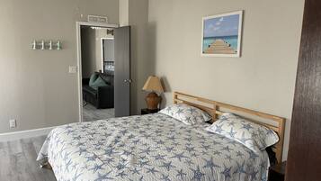 4 Schlafzimmer, Schreibtisch, kostenloses WLAN, Bettwäsche