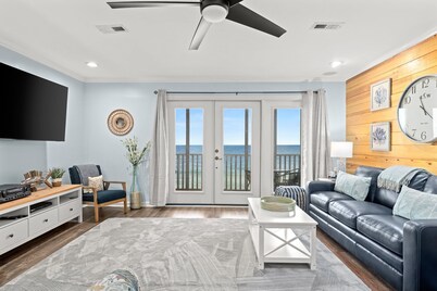 Beach Front! Magical Stay on the Water! Two king beds, Book Summer Dates Now!