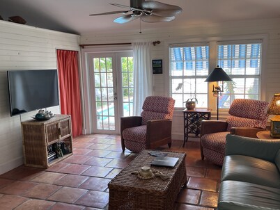 Key Westy cottage in Lake Worth