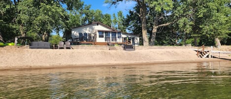 Beach nearby, sun loungers