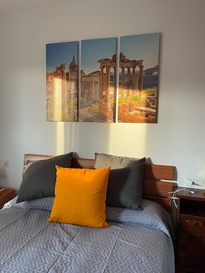 1 bedroom, desk, iron/ironing board, free WiFi