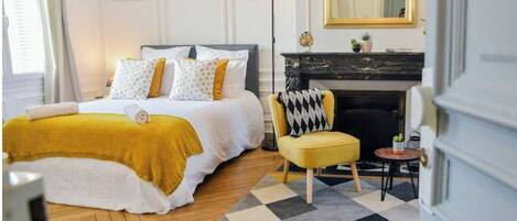 1 bedroom, WiFi (free), bed sheets