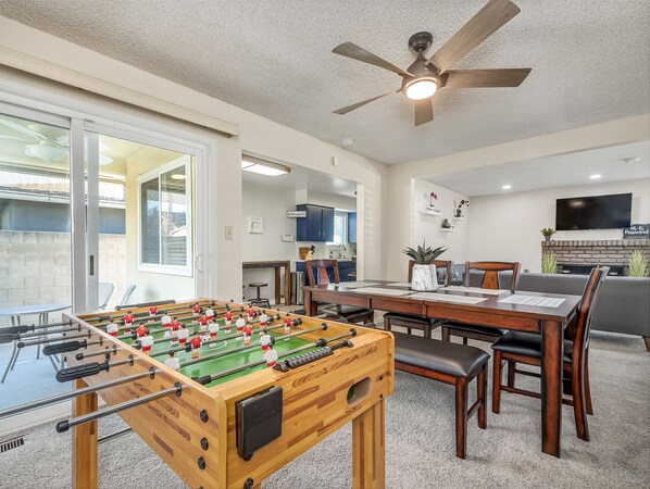 Spielezimmer