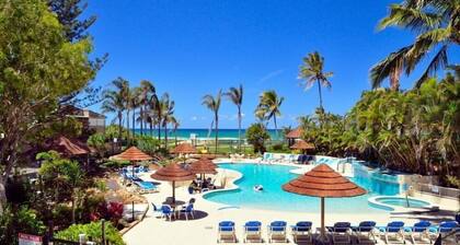 Ocean View Waterfront Apartment Gold coast