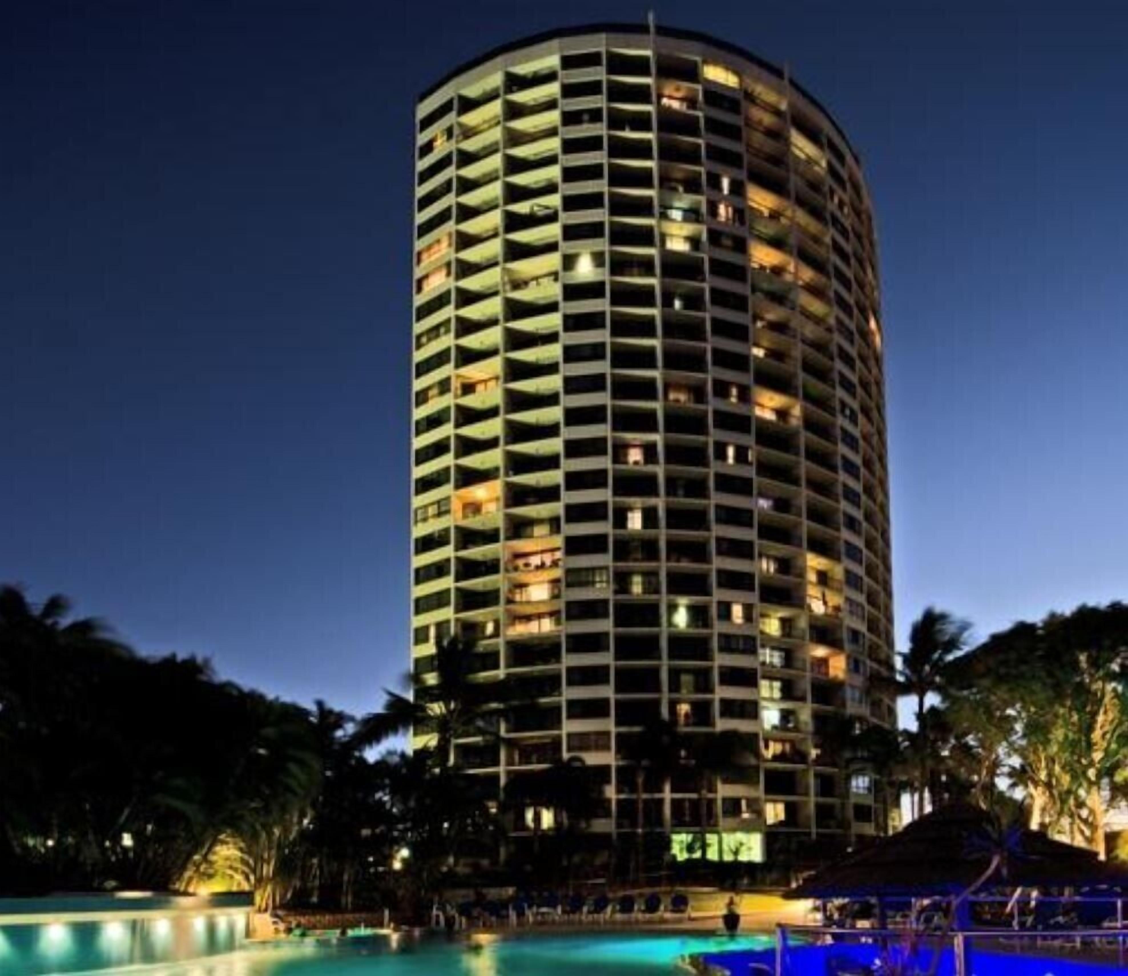 Ocean View Waterfront Apartment Gold coast — image 13