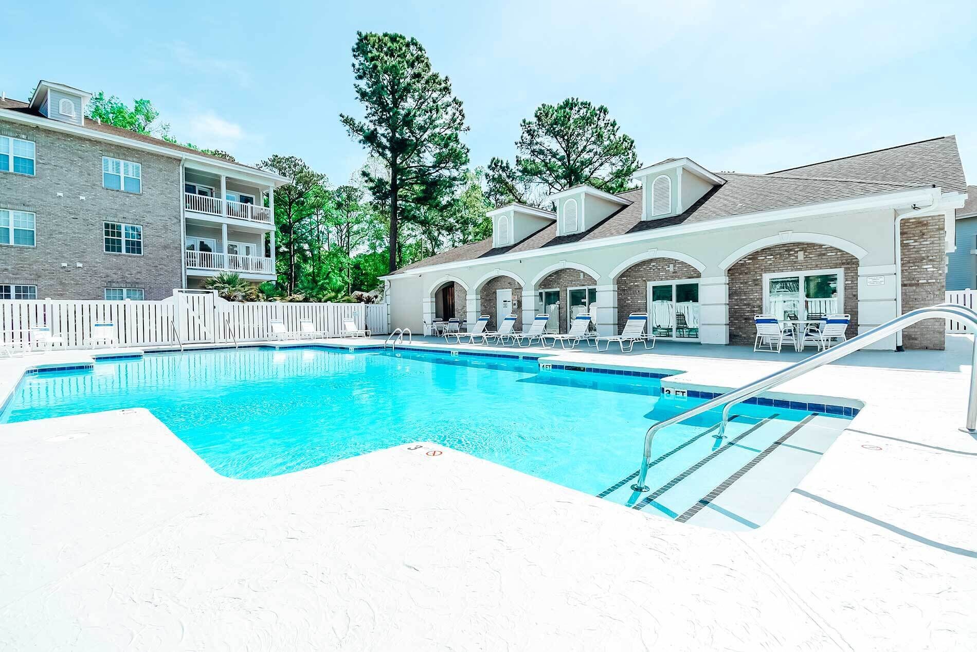 Beautiful 3-Bed 2 bath condo near the beach n Golf